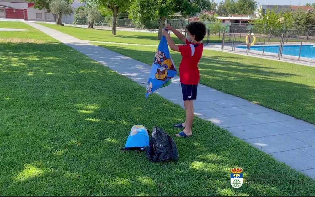 El vídeo explica cómo se tiene que proceder una vez dentro 