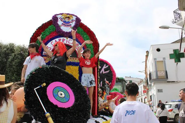 Fotos: Originalidad, color y mucha tradición en el desfile de San Isidro