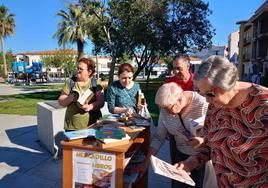 La biblioteca sale a la calle por la Semana del Libro