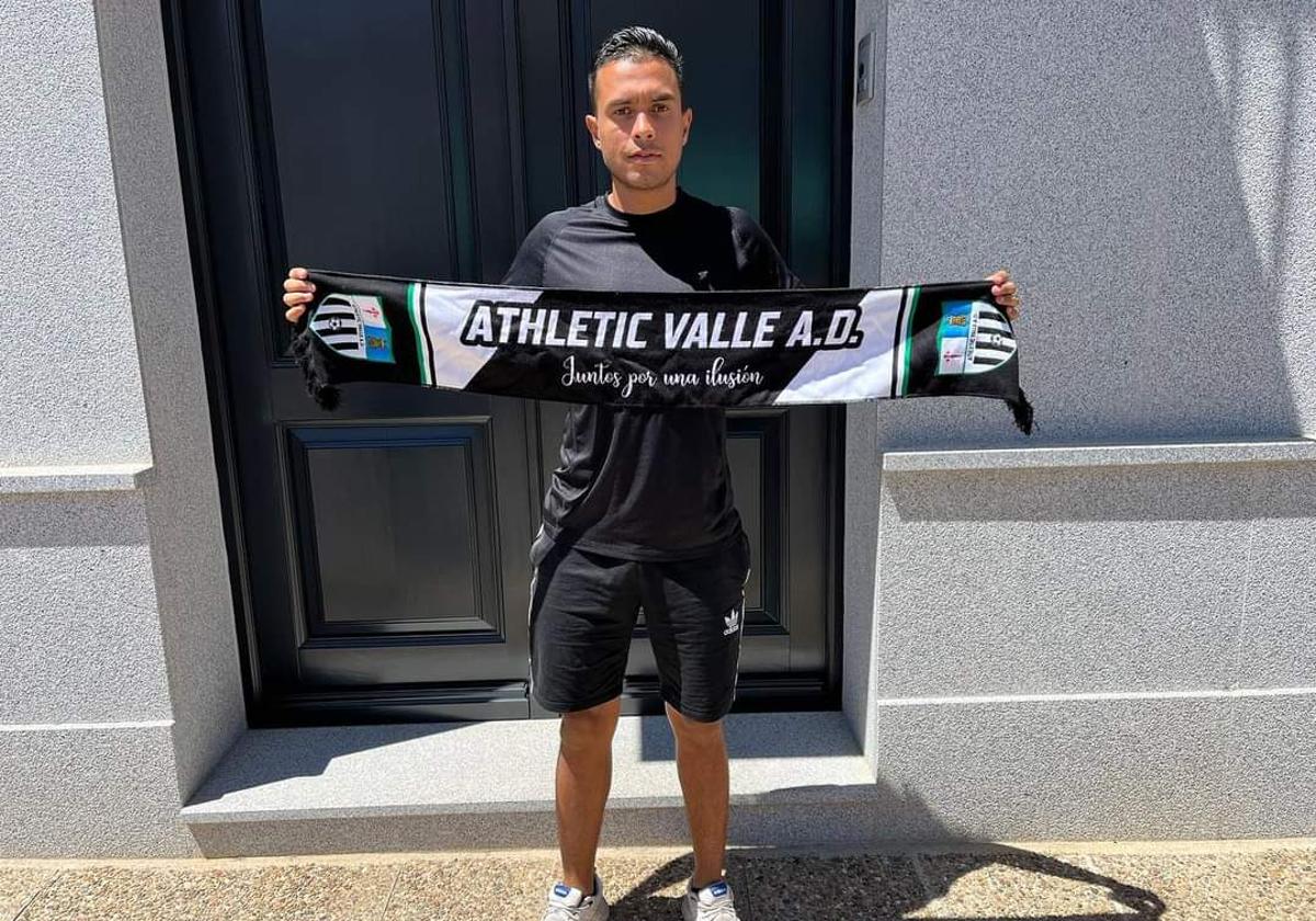 Tabares, tercer fichaje del Athletic Valle 2023/2024
