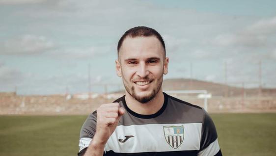 Christian, primera renovación del Athletic Valle