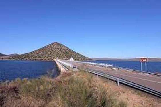 Los embalses de La Serena y Zújar bajan 9 hectómetros cúbicos
