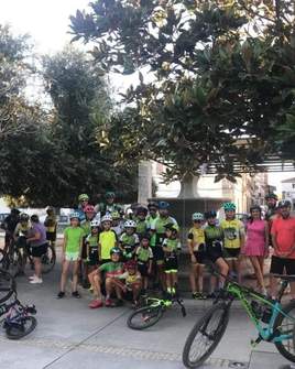 Éxito de participación en la Ruta Cicloturista nocturna