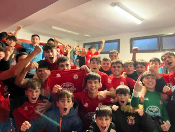 El CD Quintana Juvenil se impone al Imperio Mérida en un partido intenso