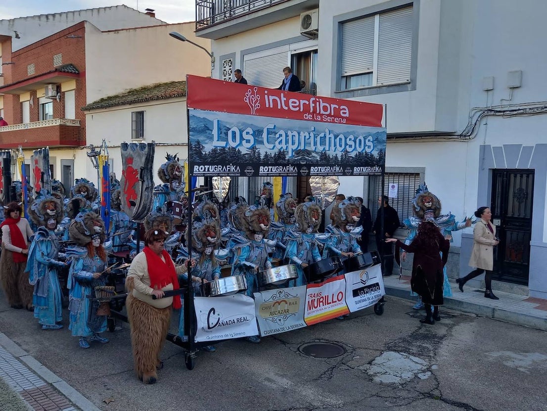 Color, diversión y mucha originalidad en el 'Lunes de Carnaval'