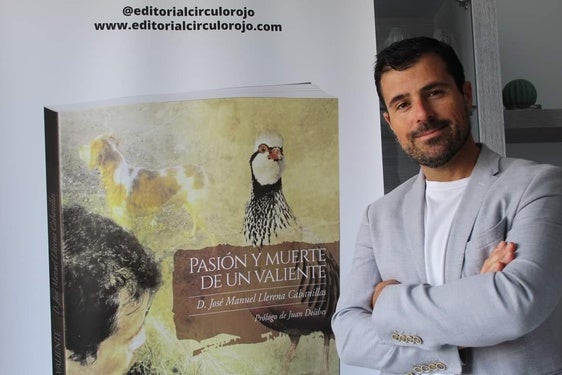 Presentación de la novela de José Manuel Llerena Cabanillas en la biblioteca municipal