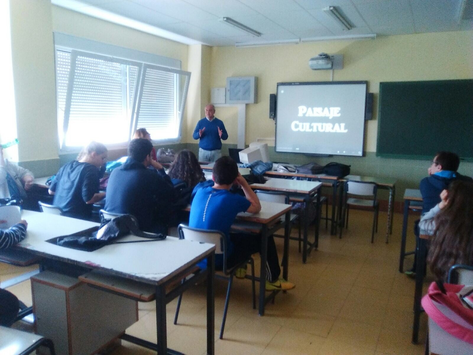 El taller de ayer impartido en el instituto ilipense 
