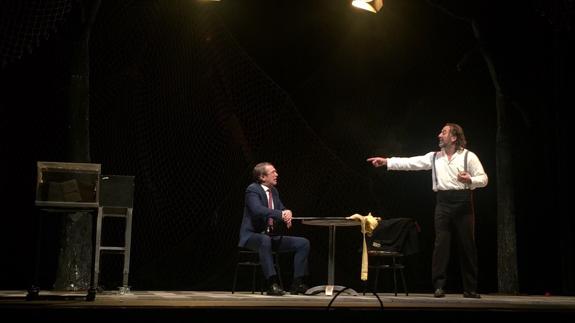 Gabriel Moreno y José Vicente Moirón en la útlima escena 