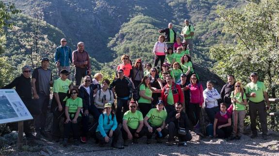 El club senderista de Quintana recorrió la Sierra de Gredos y la Garganta de los Infiernos