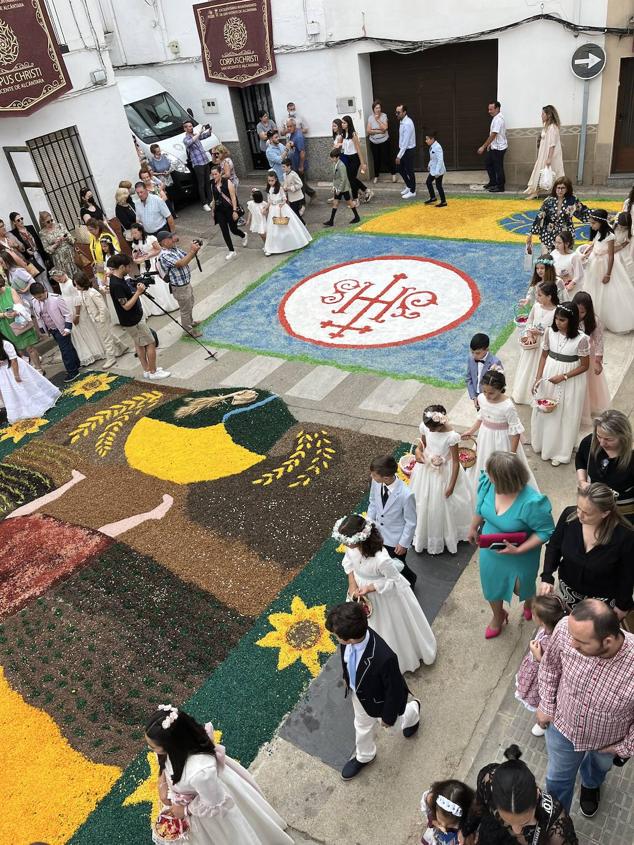 Fotos: San Vicente de Alcántara celebra el Corpus Christi