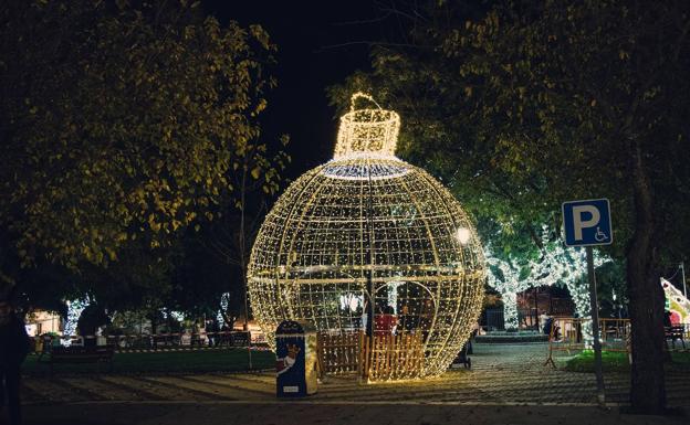 Imagen principal - Alguno de los elementos decorativos. 