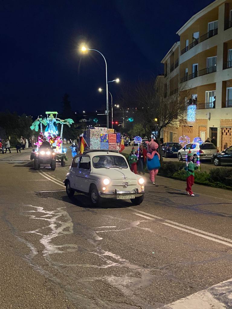 Fotos: Melchor, Gaspar y Baltasar dejaron su magia en San Vicente de Alcántara