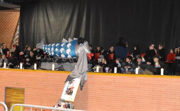 'Dolientes' y la sardina. 