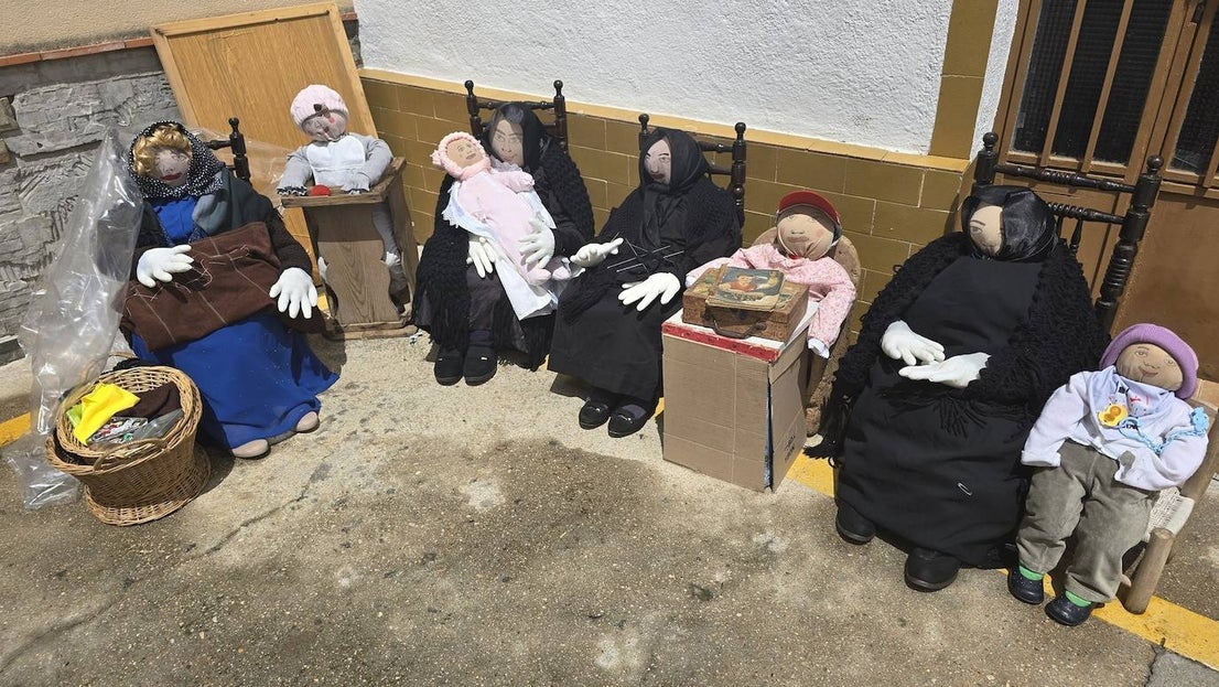 La tradición de 'Los Mayos' llena las calles de la localidad