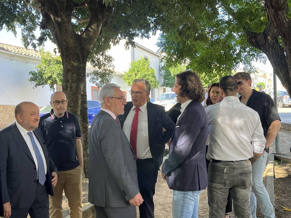 Imágenes del acto celebrado en memoria de José María Piris (II)