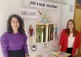 Cristina Lopo y Olga González son las técnicas que han organizado la actividad.