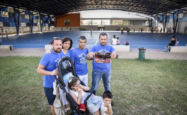 Miembros de la asociación que lucha contra el Síndrome de Rett en la región.