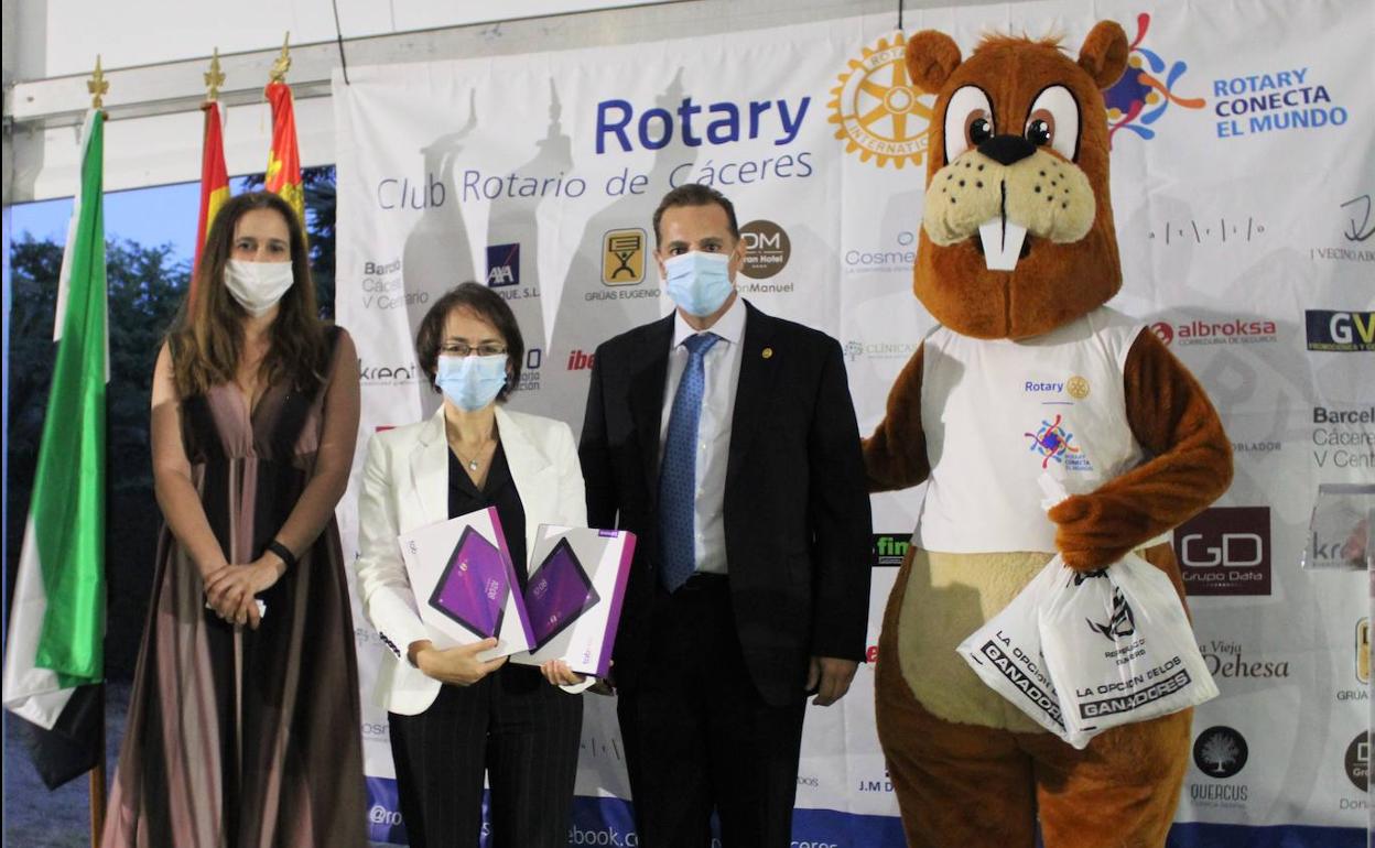 Rotary Cáceres reclama la necesidad de activar ya la economía cacereña