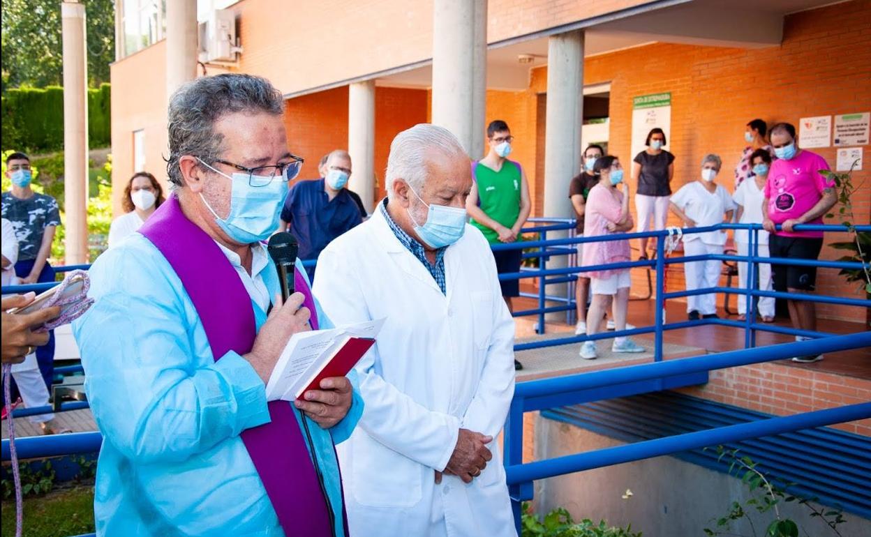 Placeat homenajea a todas las personas fallecidas de la asociación