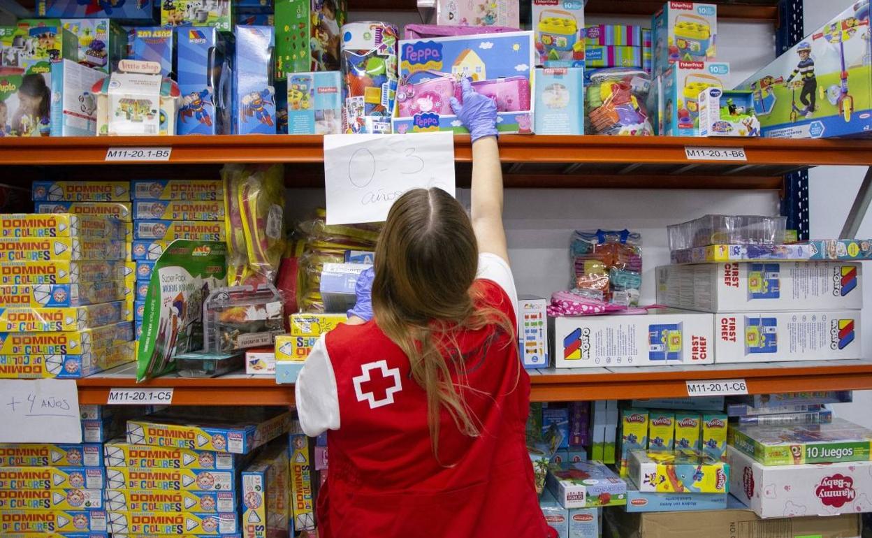 Las personas interesadas en donar juguetes pueden llevarlos a las asambleas de Cruz Roja en Extremadura 