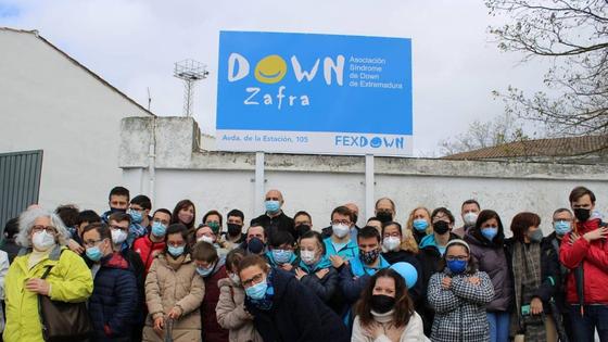 Una campaña en Zafra incide en la idea de cambiar la forma de ver a las personas con Síndrome de Down