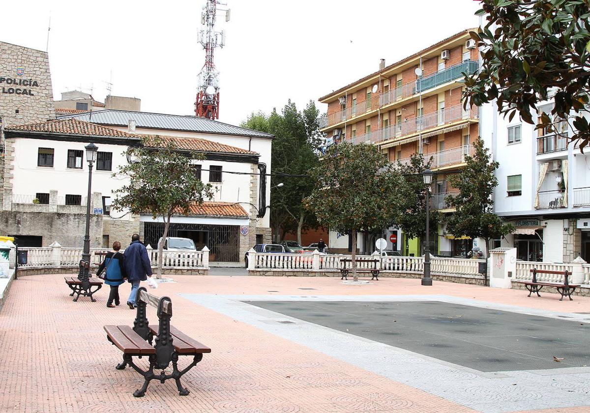 Mercadillo solidario en Coria para difundir la labor de colectivos de la Diócesis