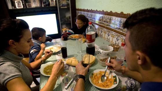 El Gobierno destina más de seis millones a la región para combatir la pobreza infantil, la protección familiar y cubrir prestaciones básicas