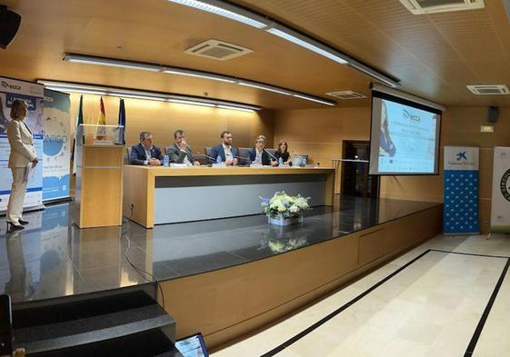 Imagen de las jornadas celebradas en Cáceres en el mes de marzo en las que se dio a conocer el proyecto a empresas y entidades.