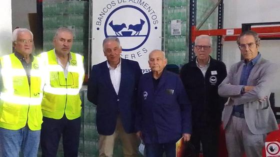 Electrocash entrega 10.000 litros de leche al Banco de Alimentos de Cáceres