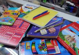 El Ayuntamiento de Mérida concede 395 ayudas de material escolar
