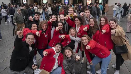 Los Tukanes abrirán el gran desfile de comparsas del carnaval de Badajoz 2024