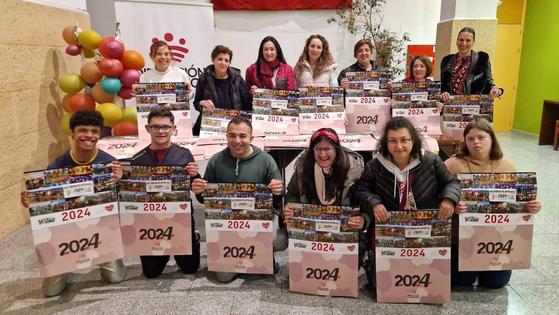 Ya se pueden adquirir los calendarios solidarios de Adisval