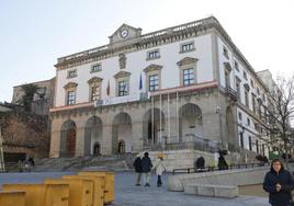 Fachada del consistorio cacereño.
