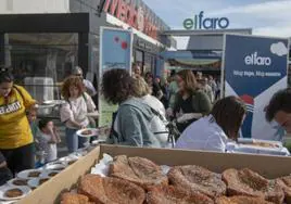 Este jueves, II 'torrijada' y 'market solidario' en el centro comercial El Faro