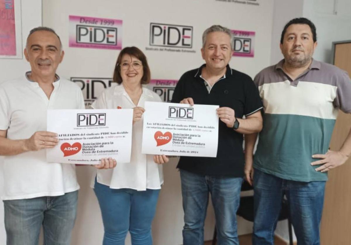El Sindicato del Profesorado Extremeño dona a ADMO casi 5.000 euros