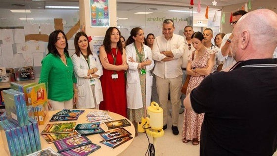 La Banda de la Diputación de Cáceres dona al Hospital San Pedro material para pediatría tras un concierto solidario