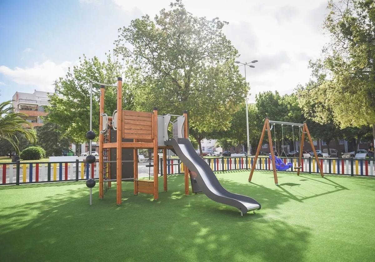 Comienzan las obras de para fomentar la inclusión y la accesibilidad de siete parques infantiles en Mérida