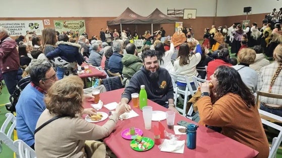La I Convivencia Vecinal de Cáceres reúne a más de 500 personas y consolida un nuevo modelo de unión entre barrios