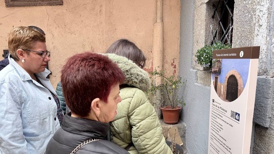 Diputación de Cáceres avanza en la inclusión real en el medio rural e impulsa la accesibilidad cognitiva en Garganta la Olla