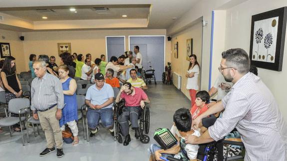Cocemfe atiende a 70 personas con discapacidad en sus domicilios