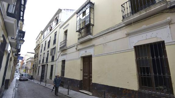 La formación se imparte en la sede de la organización, en la calle Ramón Albarrán.