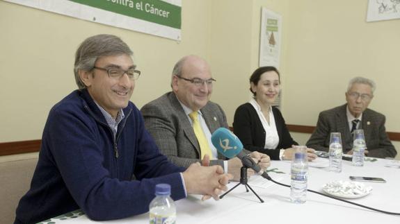 Acto de la AECC en Cáceres.