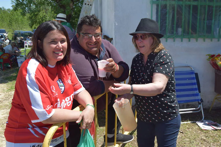 55 Aniversario de la Romería de la Virgen de Guadalupe en Barquilla de Pinares. Fina la Solana.