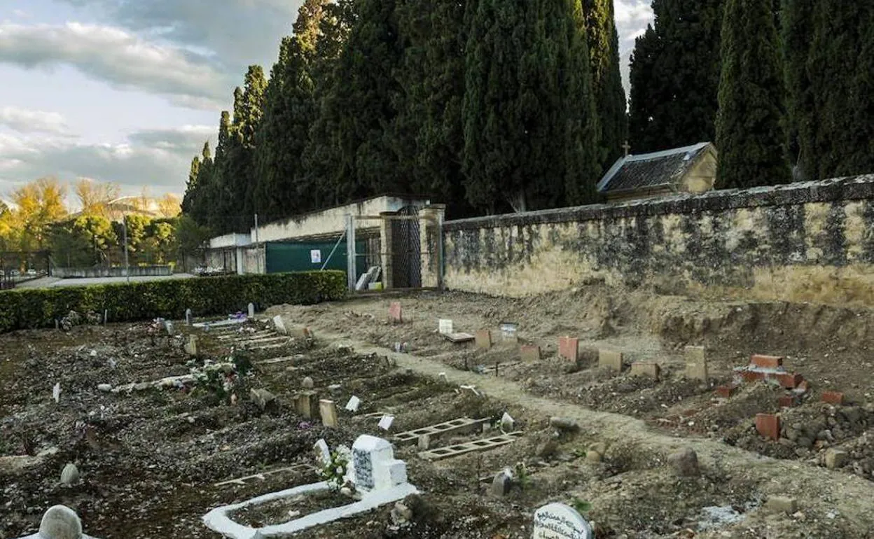 Parcela dedicada a los enterramientos musulmanes en el cementerio de Logroño. 
