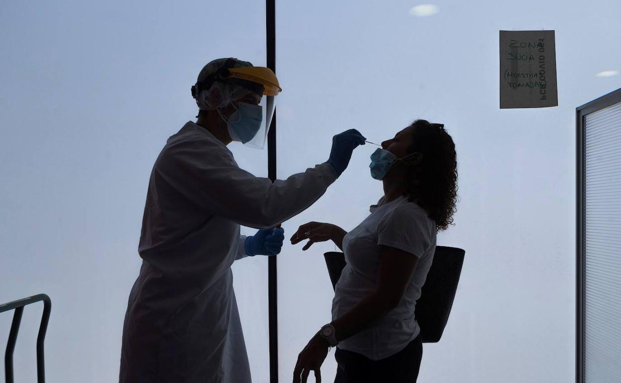La región suma 49 casos y un nuevo brote en Torreorgaz