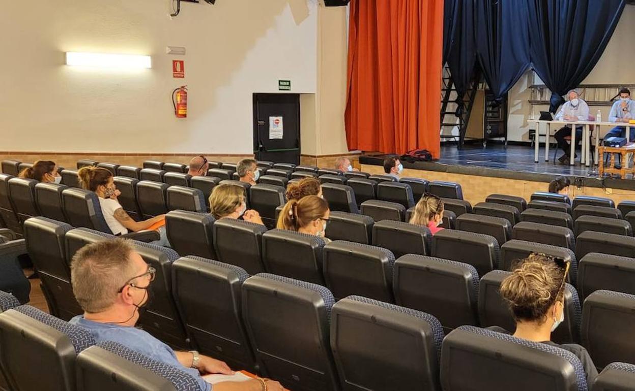 Comienza en Talayuela el curso de formación en resinado