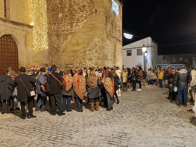 Fotos: VI Certamen de Villancicos 'Villa de Talayuela'