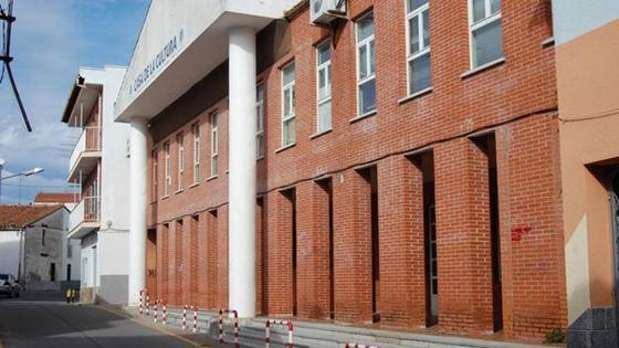 La biblioteca de Talayuela pasa al horario de verano