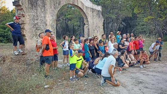 Unas 50 personas participaron en la Ruta Senderista Nocturna