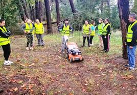 Trabajos en el parque natural de Talayuela